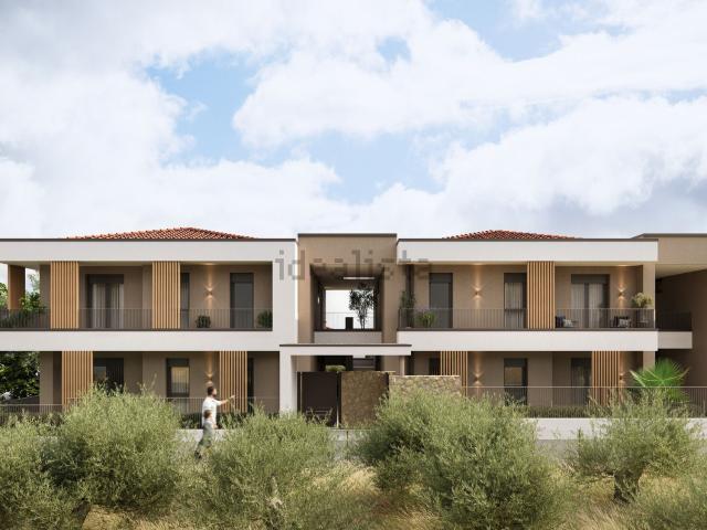 Appartamento in vendita di 143 m² in Via Lazise, 1