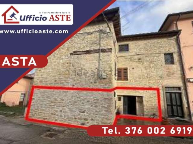 Appartamento in vendita di 143 m² in Via la Fiora, 48