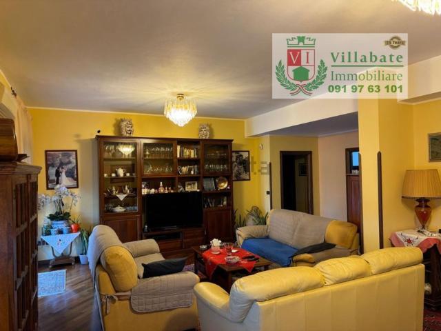 Appartamento in vendita di 143 m² in Via Nazionale, 1