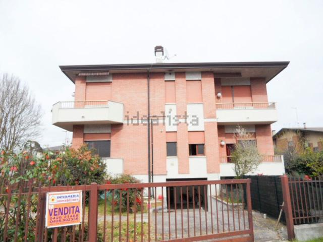Appartamento in vendita di 143 m² in Via San Allende