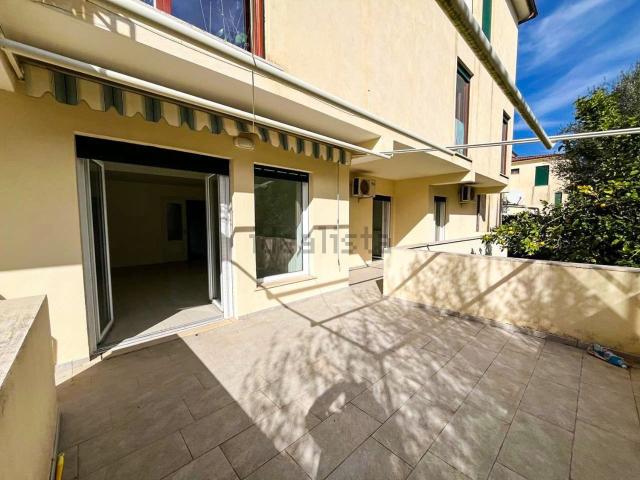 Appartamento in vendita di 143 m² in Via San Francesco