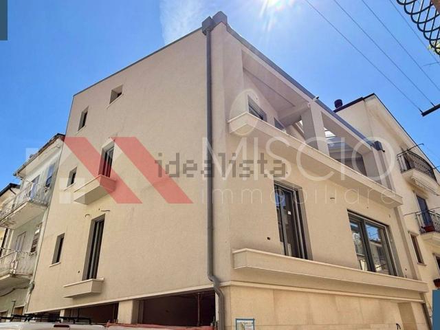 Appartamento in vendita di 143 m² in Via Palestro