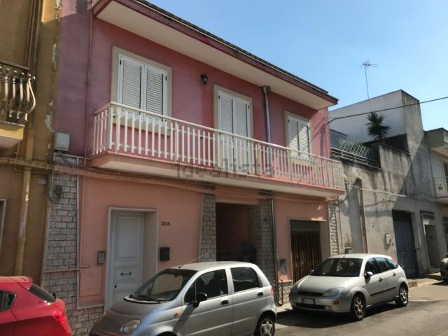 Appartamento in vendita di 143 m² in Via Pepe, 30