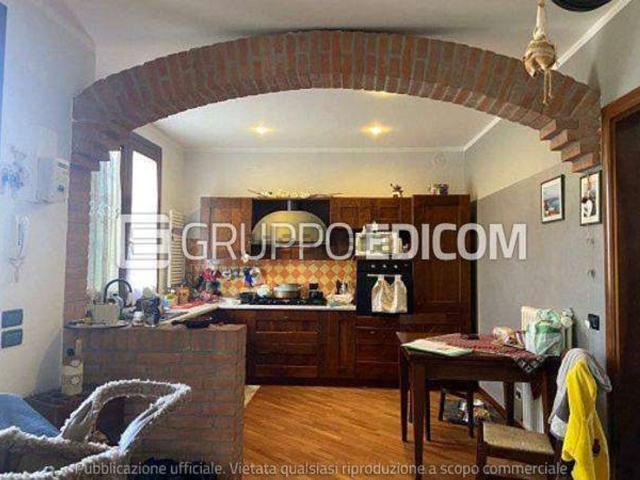 Appartamento in vendita di 143 m² in Via Roma