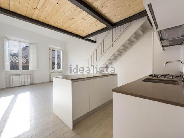 Appartamento in vendita di 143 m² in Via Vincenzo Malenchini, 4