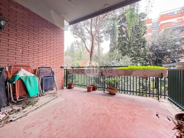 Appartamento in vendita di 143 m² in Viale del Tintoretto, 88