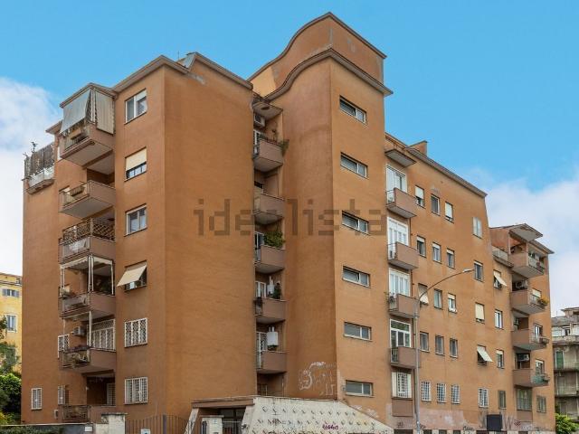 Appartamento in vendita di 143 m² in Viale Jonio