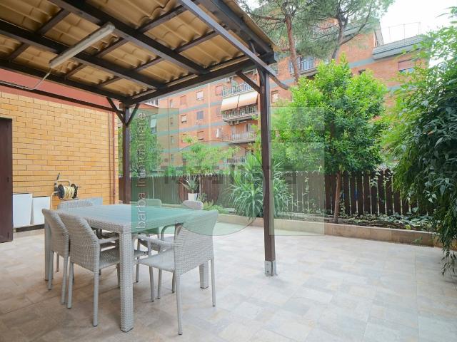 Appartamento in vendita di 143 m² in Piazza Antonio Moscatelli, 8