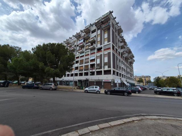 Appartamento in vendita di 143 m² in Piazza Alcide de Gasperi