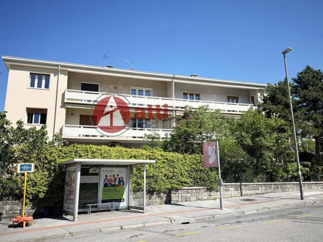 Appartamento in vendita di 144 m² in Via Carlo Wostry, 3