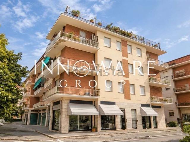 Appartamento in vendita di 144 m² in Via Castelfidardo, 64