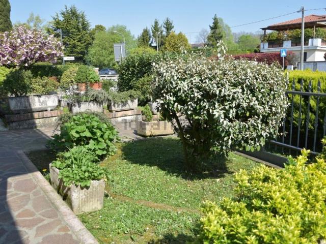 Appartamento in vendita di 144 m² in Via Cendon, 34