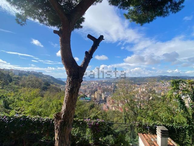 Appartamento in vendita di 144 m² in Via Alessandro Manzoni, 96