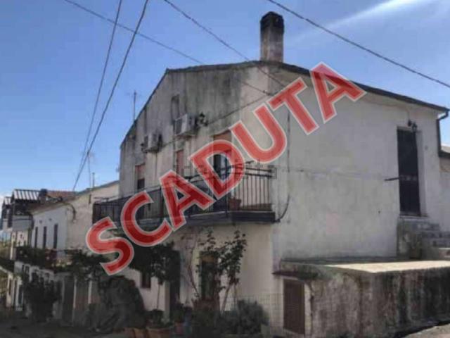 Appartamento in vendita di 144 m² in Via Attilio Fava