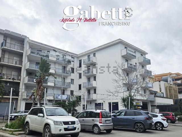 Appartamento in vendita di 144 m² in Via Bernardo Mattarella, 138