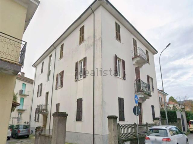 Appartamento in vendita di 144 m² in Via Gen. Reisoli, 16
