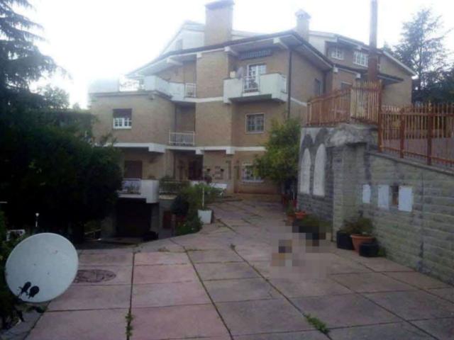 Appartamento in vendita di 144 m² in Via Gerolamo Sambiase