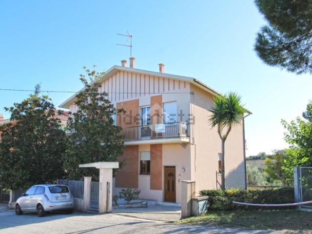 Appartamento in vendita di 144 m² in Via Fonteserpe, 33