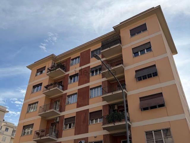 Appartamento in vendita di 144 m² in Via Firenze