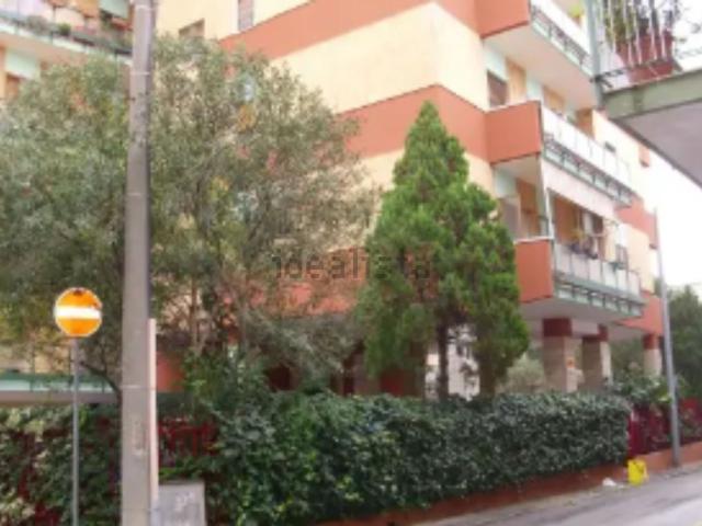 Appartamento in vendita di 144 m² in Via Luigi Settembrini