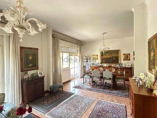 Appartamento in vendita di 144 m² in Via Marchese di Villabianca