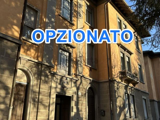 Appartamento in vendita di 144 m² in Via Misurina