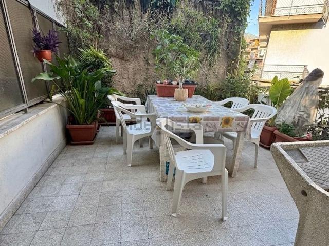Appartamento in vendita di 144 m² in Via Nazario Sauro, 40