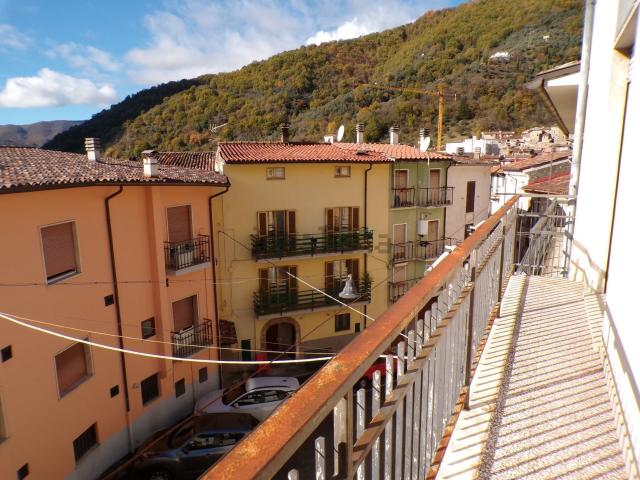 Appartamento in vendita di 144 m² in Via San Terenziano