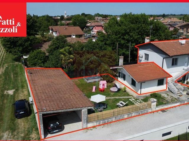 Appartamento in vendita di 144 m² in Via Sant&apos Andrea, 12