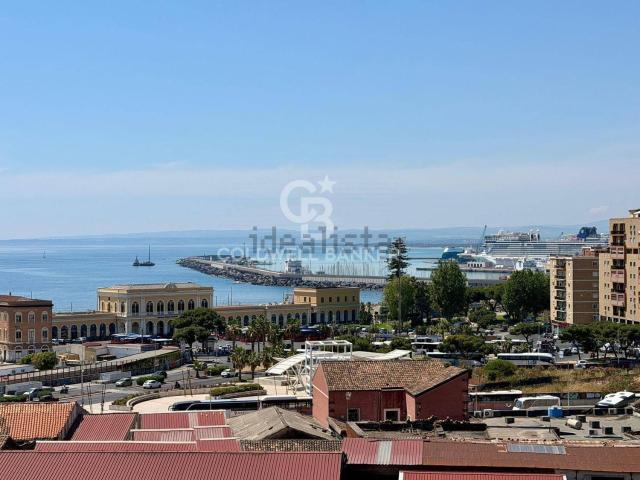 Appartamento in vendita di 144 m² in Via Scuto Costarelli, 56