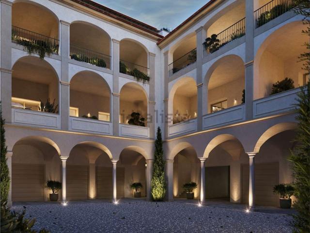 Appartamento in vendita di 144 m² in Via Scalabrini, 50