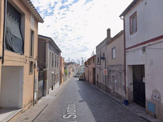 Appartamento in vendita di 144 m² in Via Siotto