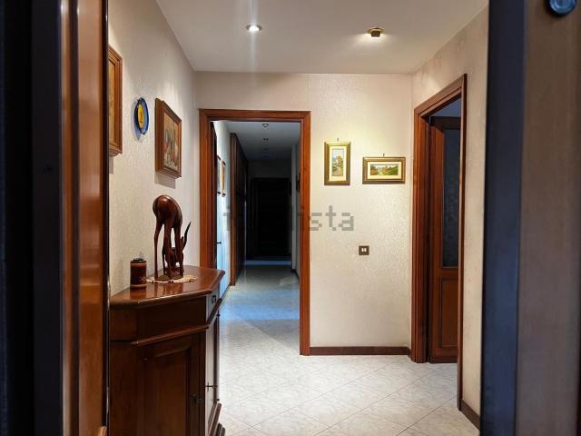 Appartamento in vendita di 144 m² in Via Roberto Lepetit, 73