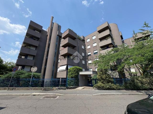 Appartamento in vendita di 144 m² in Via Renato Cuttica, 8