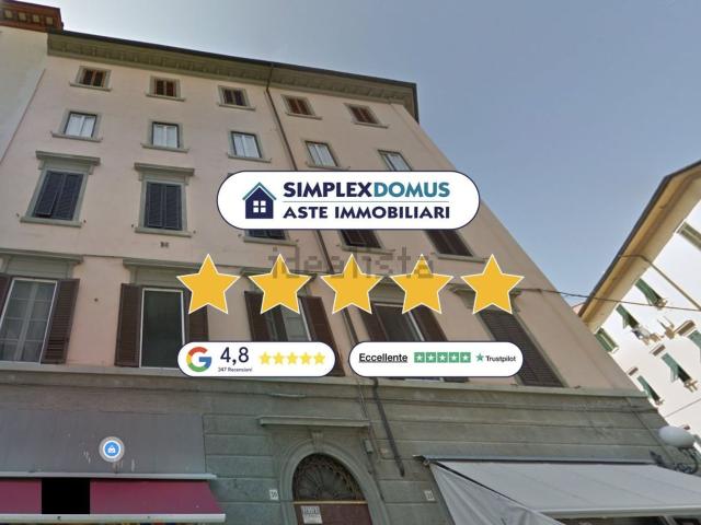 Appartamento in vendita di 144 m² in Via Ricasoli