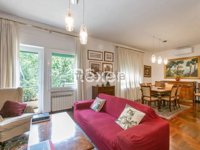 Appartamento in vendita di 144 m² in Circonvallazione Gianicolense, 80