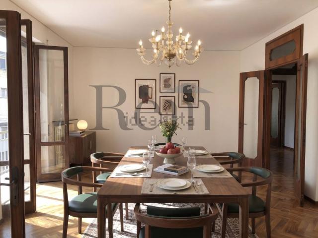 Appartamento in vendita di 144 m² in Piazza Vittoria, 1