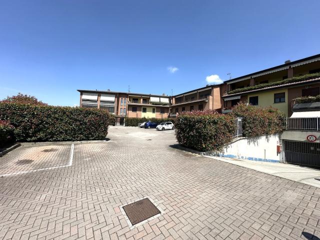Appartamento in vendita di 1452 m² in Via Aldo Moro