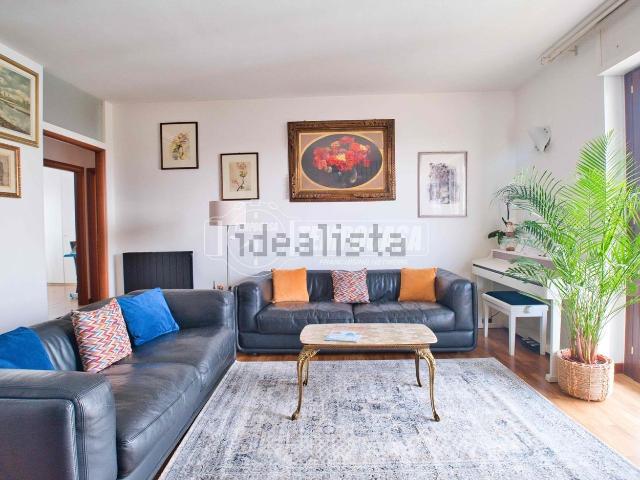 Appartamento in vendita di 145 m²