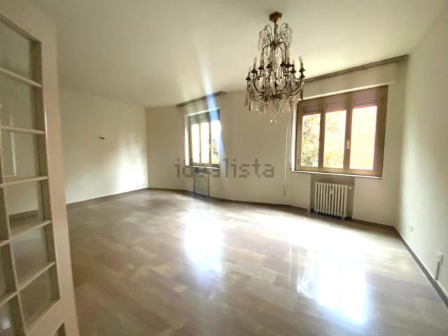 Appartamento in vendita di 145 m²