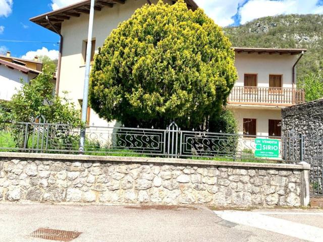 Appartamento in vendita di 145 m²