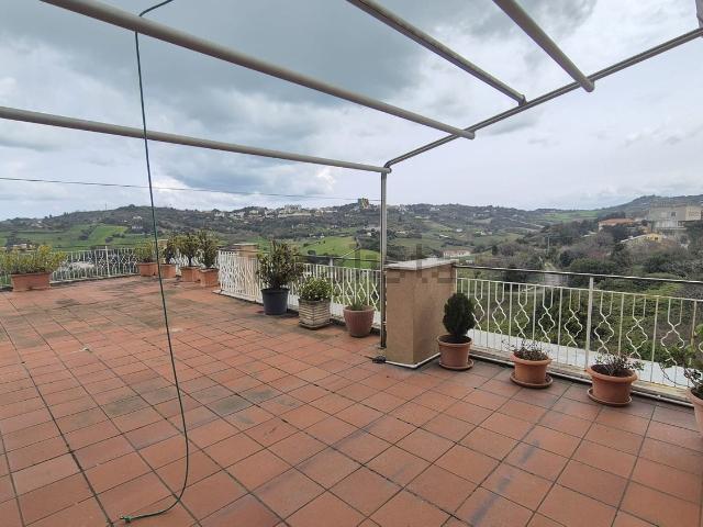 Appartamento in vendita di 145 m²