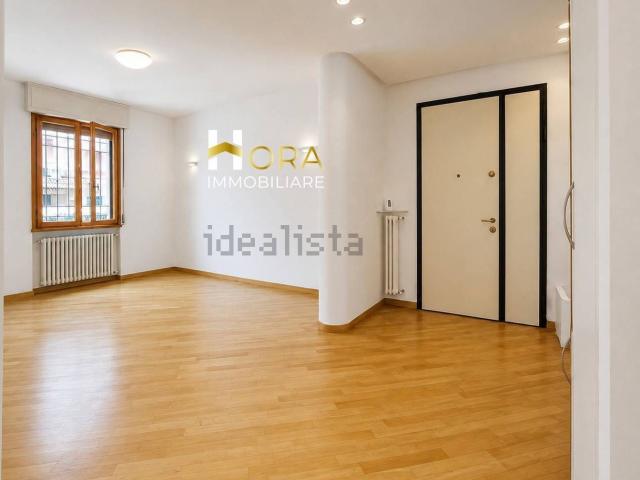 Appartamento in vendita di 145 m² in Via Compagnetto da Prato