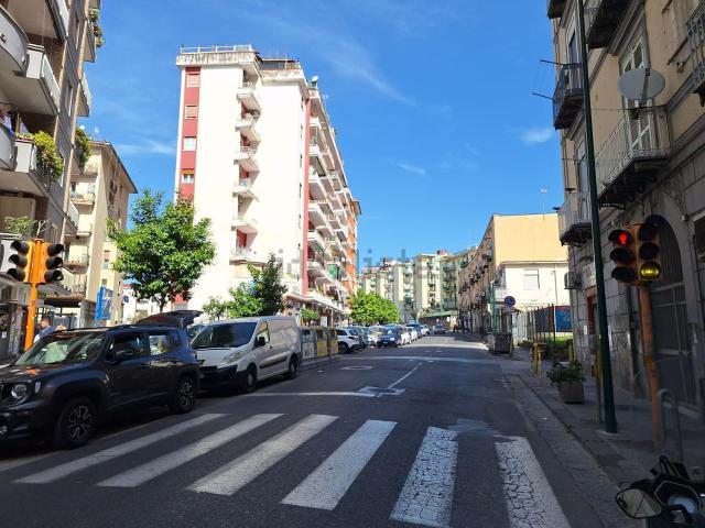 Appartamento in vendita di 145 m² in Via Consalvo, 93