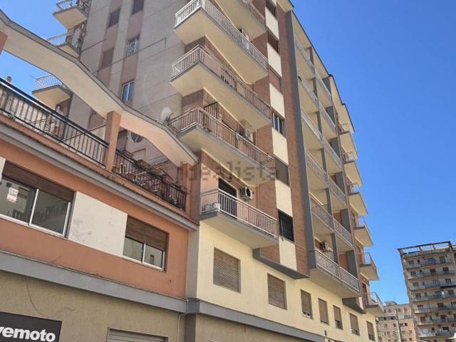 Appartamento in vendita di 145 m² in Via Corsica, 9