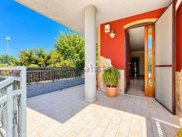Appartamento in vendita di 145 m² in Via Cantatore, 32
