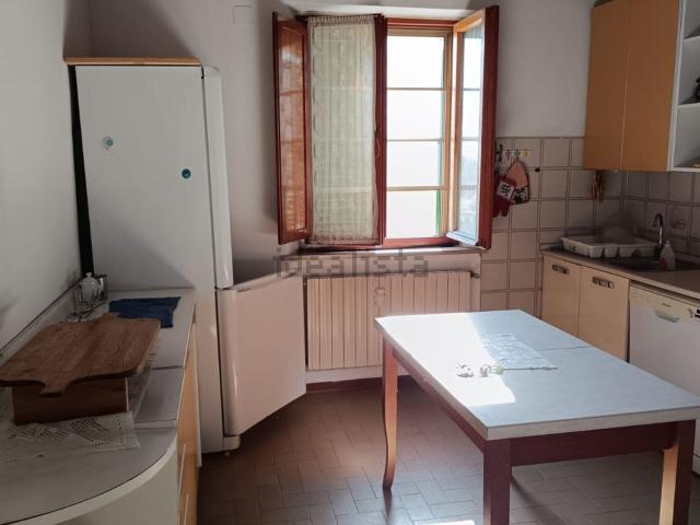 Appartamento in vendita di 145 m² in Via Antonio Gramsci
