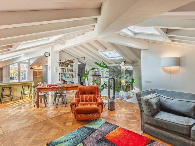 Appartamento in vendita di 145 m² in Via Antonio Stoppani