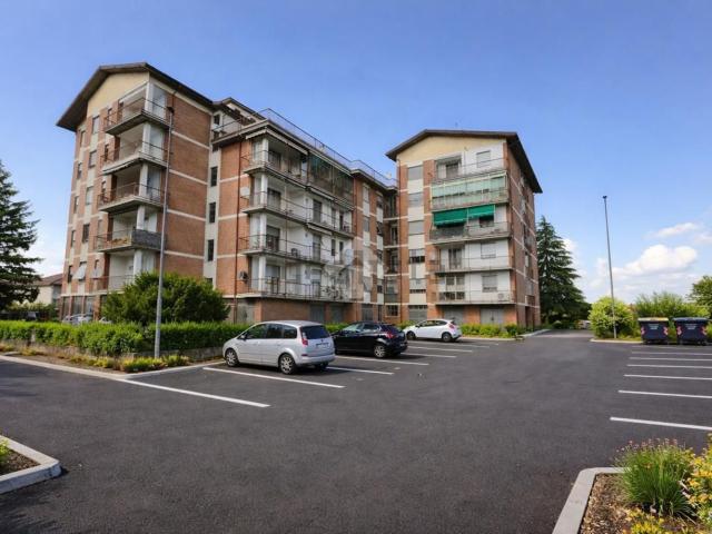 Appartamento in vendita di 145 m² in Via Alessandro Manzoni