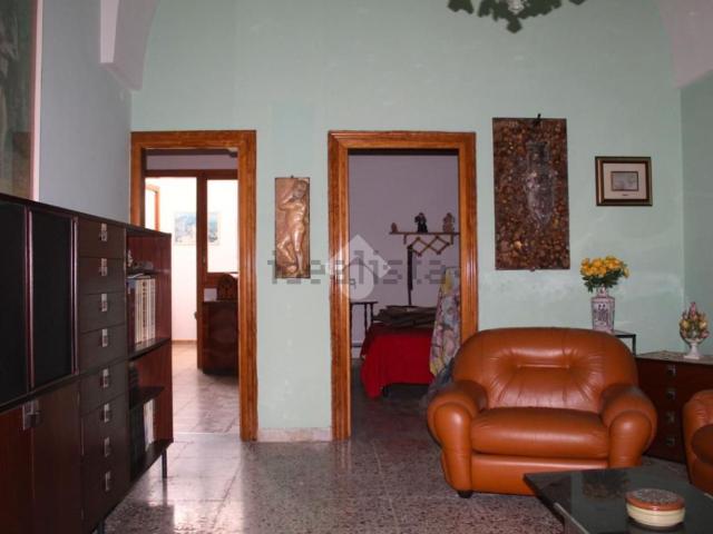 Appartamento in vendita di 145 m² in Via Alfieri, 21